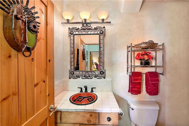 227 Rodriguez, Santa Fe, NM 87501