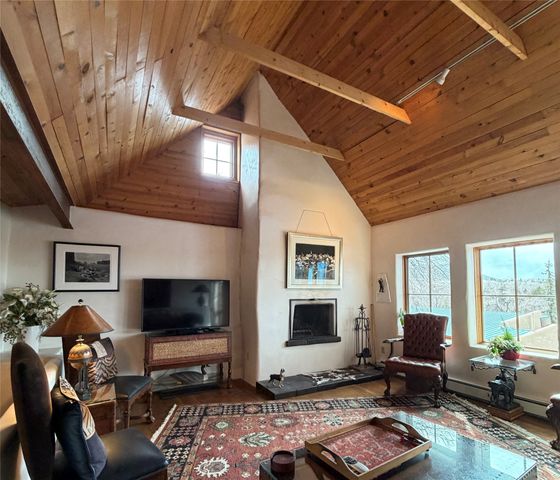 227 Rodriguez, Santa Fe, NM 87501