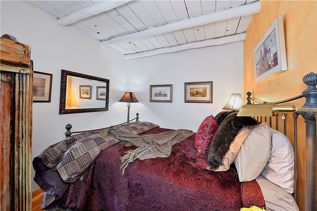 227 Rodriguez, Santa Fe, NM 87501