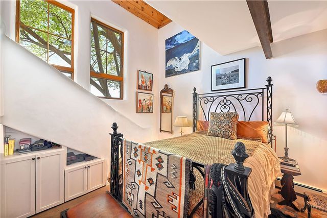 227 Rodriguez, Santa Fe, NM 87501