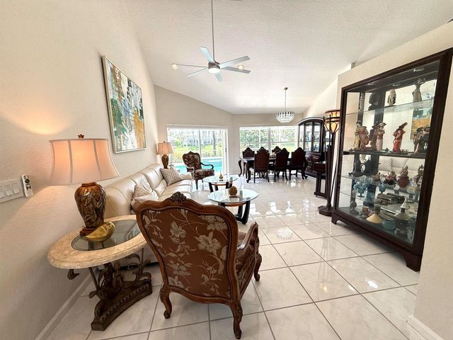 9392 Cascade Court, Boynton Beach, FL 33437