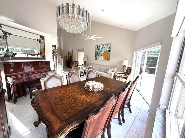 9392 Cascade Court, Boynton Beach, FL 33437