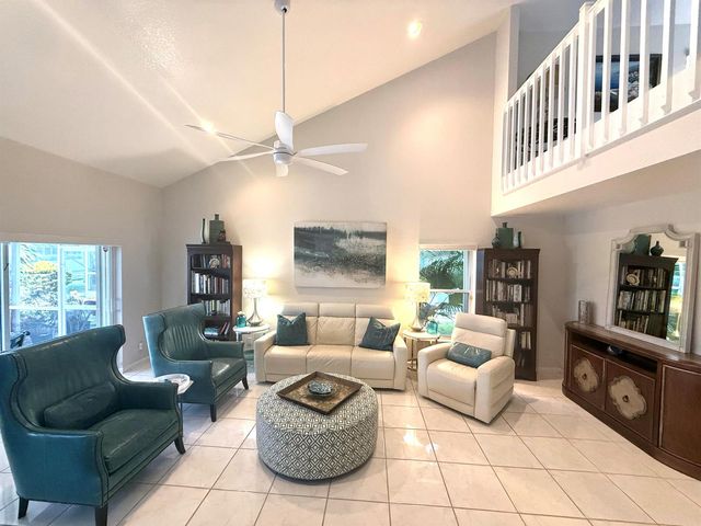 9392 Cascade Court, Boynton Beach, FL 33437