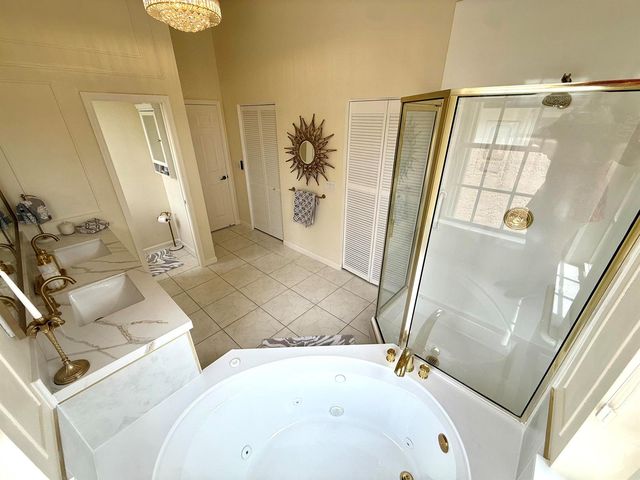 9392 Cascade Court, Boynton Beach, FL 33437