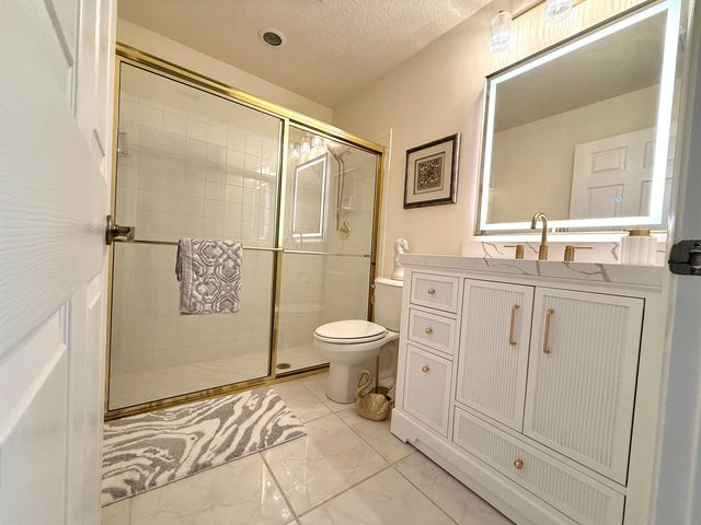 9392 Cascade Court, Boynton Beach, FL 33437