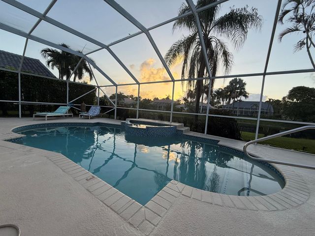 9392 Cascade Court, Boynton Beach, FL 33437