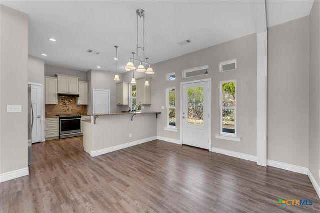 494 Cedar Mountain Drive, Marble Falls, TX 78654