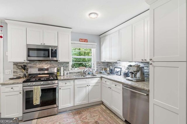 2728 Rollingwood Lane SE, Atlanta, GA 30316
