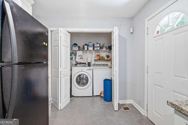 2728 Rollingwood Lane SE, Atlanta, GA 30316
