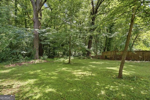 2728 Rollingwood Lane SE, Atlanta, GA 30316