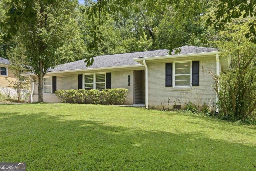 2728 Rollingwood Lane SE, Atlanta, GA 30316