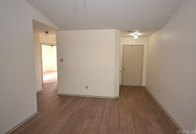 50 Meadow Ridge Loop, Maumelle, AR 72113