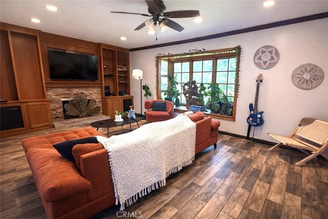 23352 El Perro, Lake Forest, CA 92630