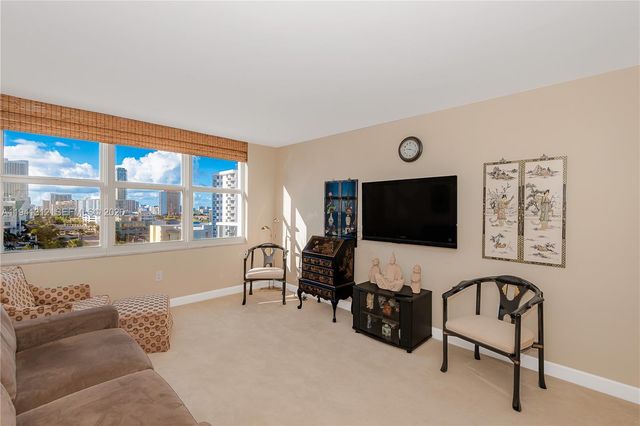 2751 S Ocean Dr 1108N, Hollywood, FL 33019