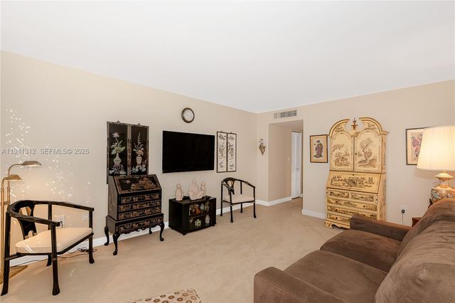 2751 S Ocean Dr 1108N, Hollywood, FL 33019