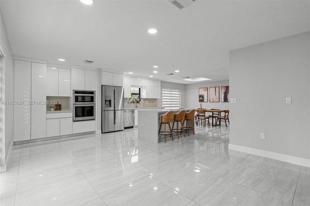 29732 SW 164th Ct, Homestead, FL 33033