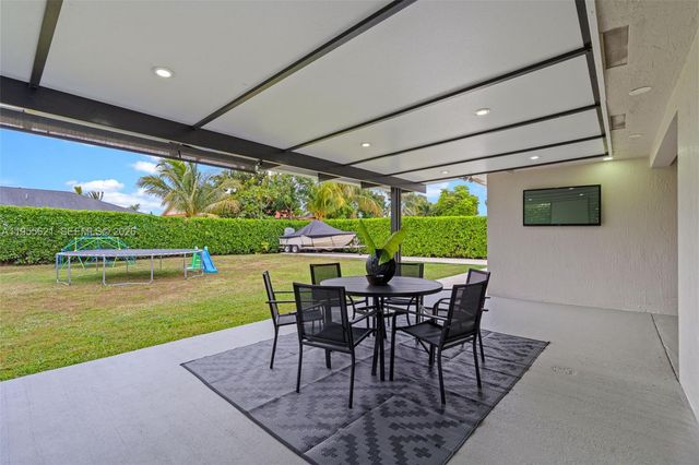 29732 SW 164th Ct, Homestead, FL 33033