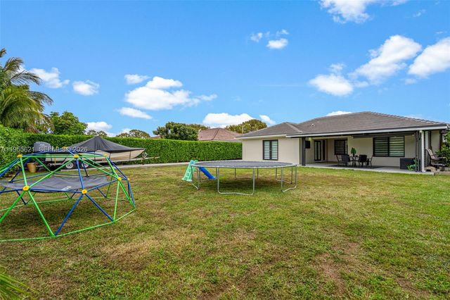 29732 SW 164th Ct, Homestead, FL 33033