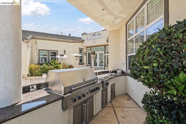 44969 Vista Del Sol, Fremont, CA 94539