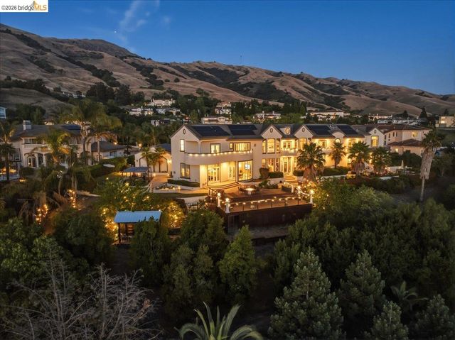 44969 Vista Del Sol, Fremont, CA 94539