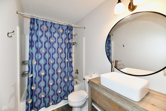 11330 War Admiral Drive, Noblesville, IN 46060