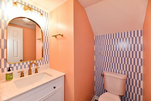 11330 War Admiral Drive, Noblesville, IN 46060