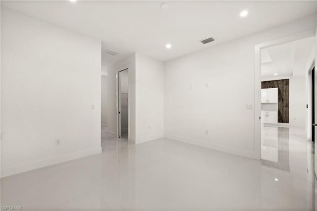 1151 Ebert ST E, Lehigh Acres, FL 33974