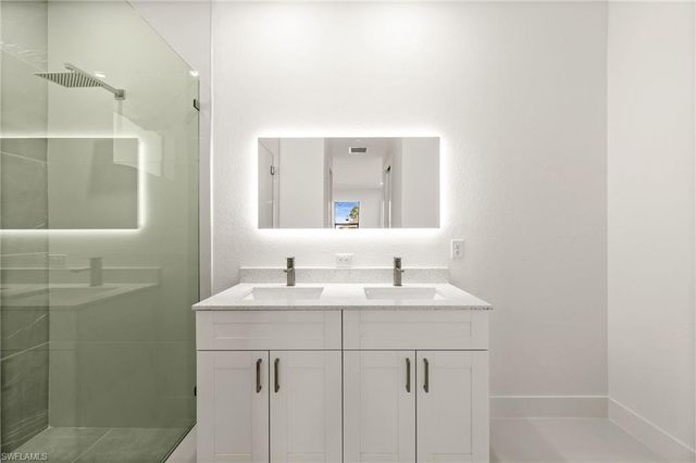 1151 Ebert ST E, Lehigh Acres, FL 33974