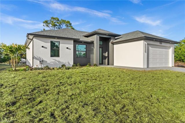 1151 Ebert ST E, Lehigh Acres, FL 33974