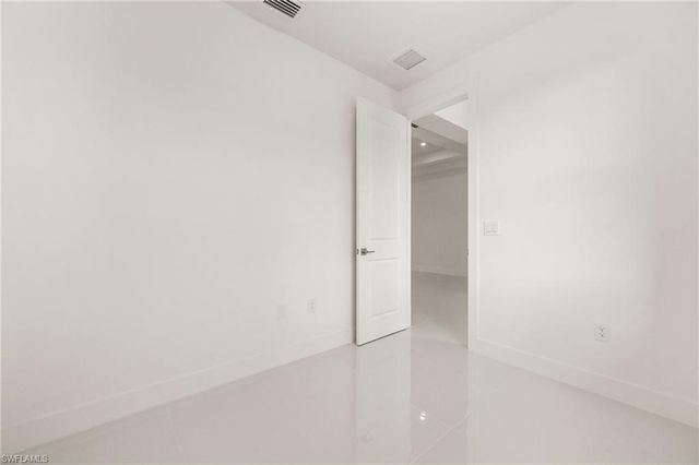 1151 Ebert ST E, Lehigh Acres, FL 33974