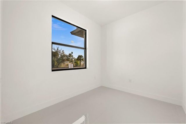 1151 Ebert ST E, Lehigh Acres, FL 33974