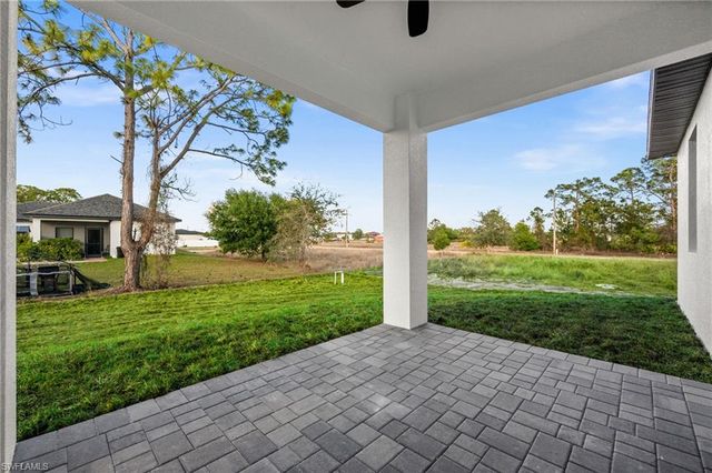 1151 Ebert ST E, Lehigh Acres, FL 33974