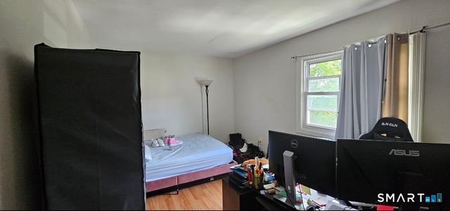 315 Congress Avenue B, Waterbury, CT 06708