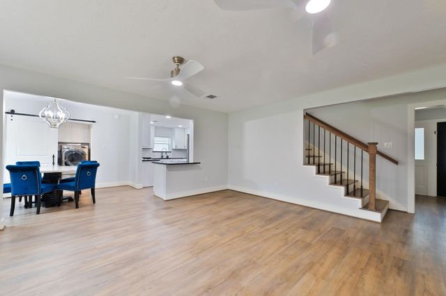 11707 Fawnview Drive, Houston, TX 77070