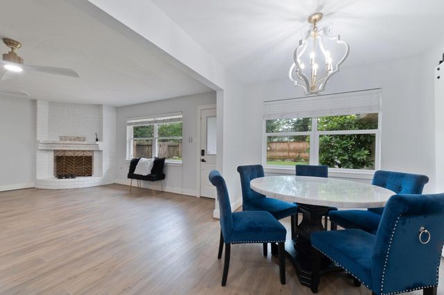 11707 Fawnview Drive, Houston, TX 77070