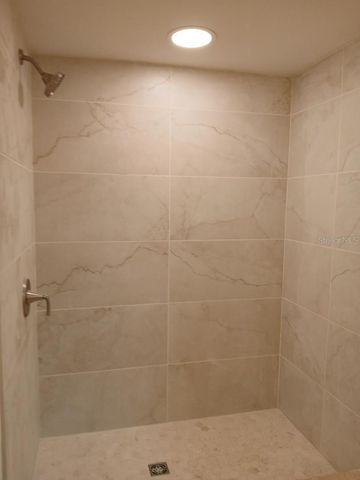 5787 SUMMER SIDE LANE 4B, Sarasota, FL 34231