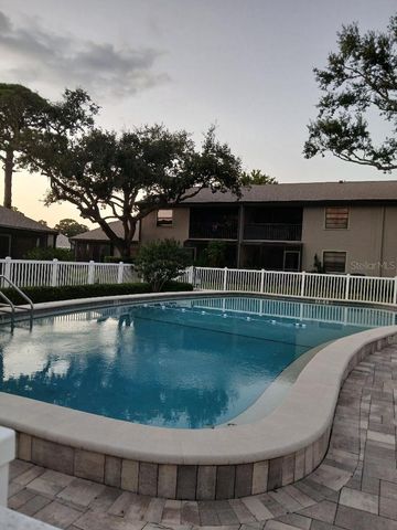 5787 SUMMER SIDE LANE 4B, Sarasota, FL 34231
