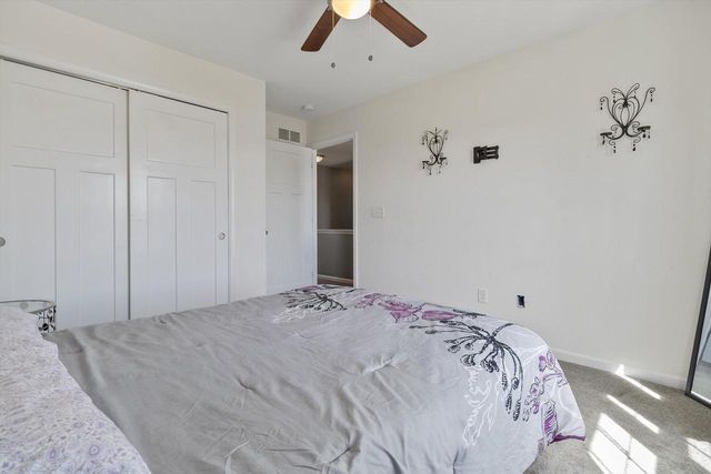 320 W Hunt AVENUE, Twin Lakes, WI 53181