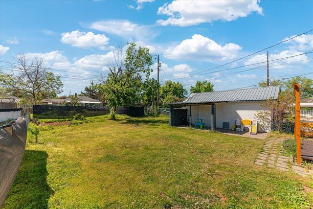 2515 N Julia St, Spokane, WA 99217