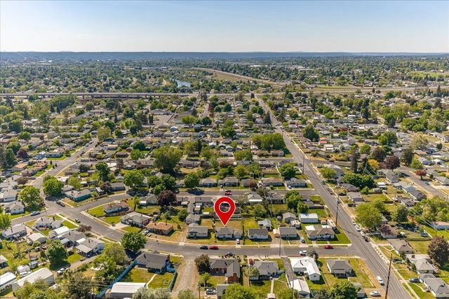 2515 N Julia St, Spokane, WA 99217