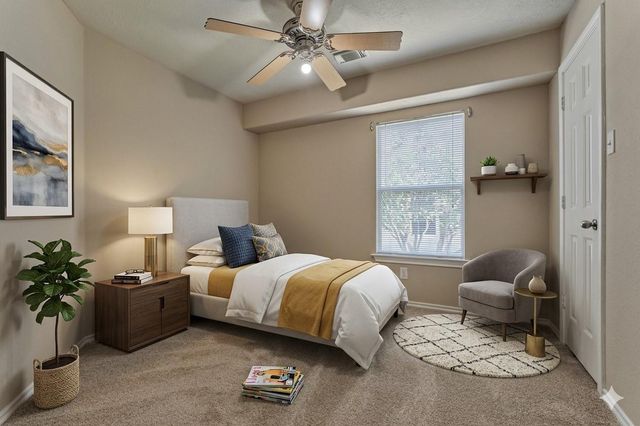 106 E Stedhill Loop, The Woodlands, TX 77384