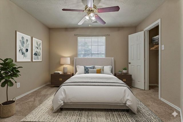 106 E Stedhill Loop, The Woodlands, TX 77384