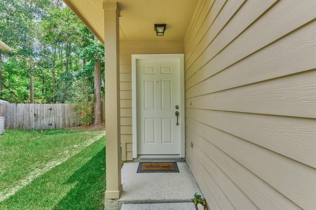 106 E Stedhill Loop, The Woodlands, TX 77384