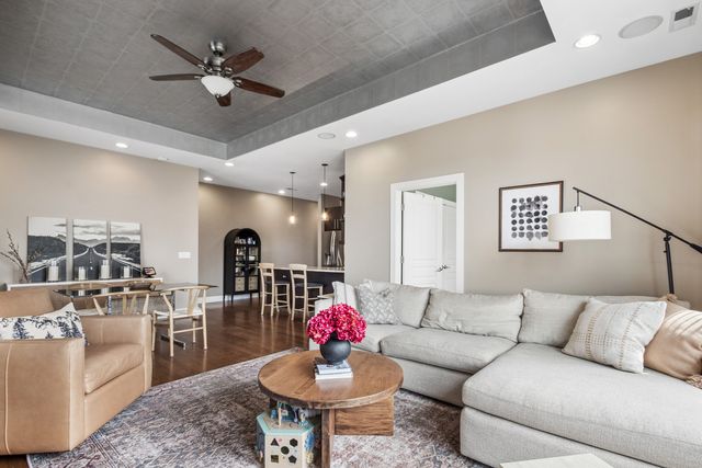 1937 W DIVERSEY Parkway 3D, Chicago, IL 60614