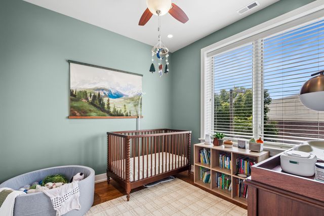 1937 W DIVERSEY Parkway 3D, Chicago, IL 60614