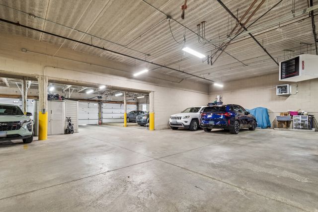 1937 W DIVERSEY Parkway 3D, Chicago, IL 60614