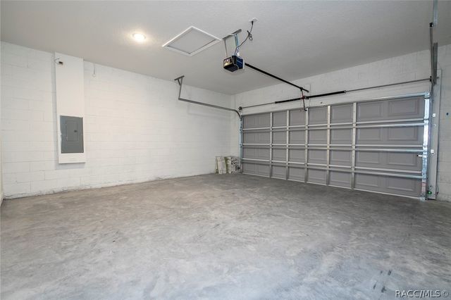 202 E Caldwell Drive, Dunnellon, FL 34434