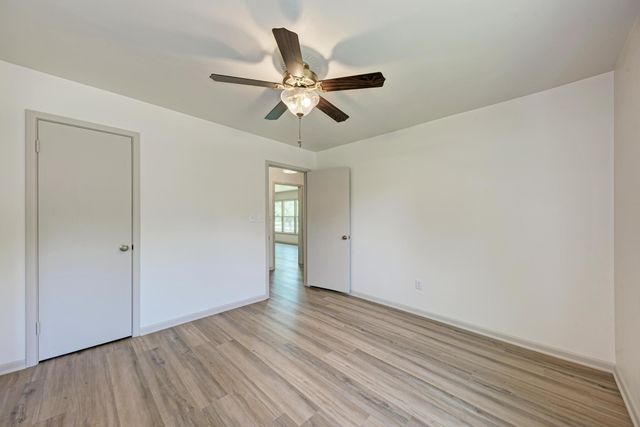 502 W Avenue A, Lampasas, TX 76550