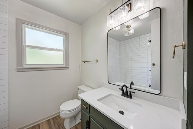 502 W Avenue A, Lampasas, TX 76550