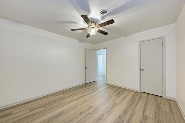 502 W Avenue A, Lampasas, TX 76550